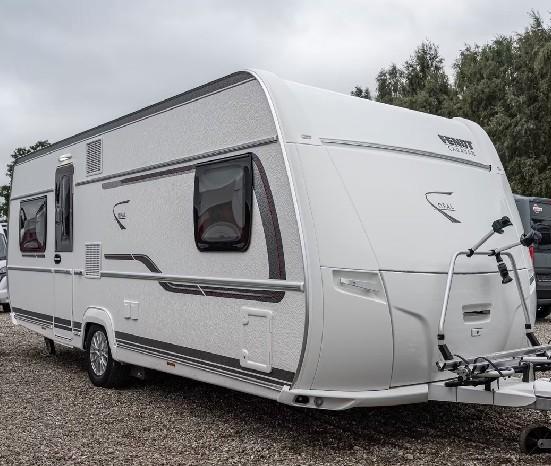 Fendt Opal 560 SRF, bj. 2022, airco, mover, Caravans en Kamperen, Caravans, Particulier, tot en met 4, 1500 - 2000 kg, Rondzit