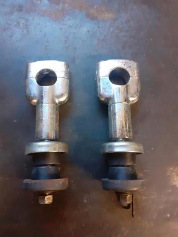 Stuurrisers met rubbers Intruder VS700  beschikbaar voor biedingen