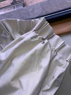 Beige gordijnen met verduistering, Huis en Inrichting, Stoffering | Gordijnen en Lamellen, Ophalen, Zo goed als nieuw, Beige