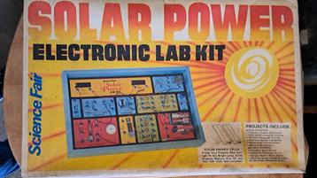 Solar power electronic lab kit - Vintage mid. '70 beschikbaar voor biedingen