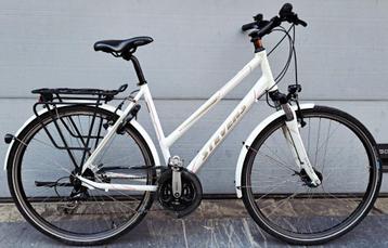 STEVENS Touring/Trekkingbike état nickel prix475€0489813734 beschikbaar voor biedingen