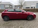 Alfa Romeo Giulietta 1.4 Multi Air Automatique / Leder / Xen, Auto's, Alfa Romeo, Euro 5, Gebruikt, Zwart, 4 cilinders