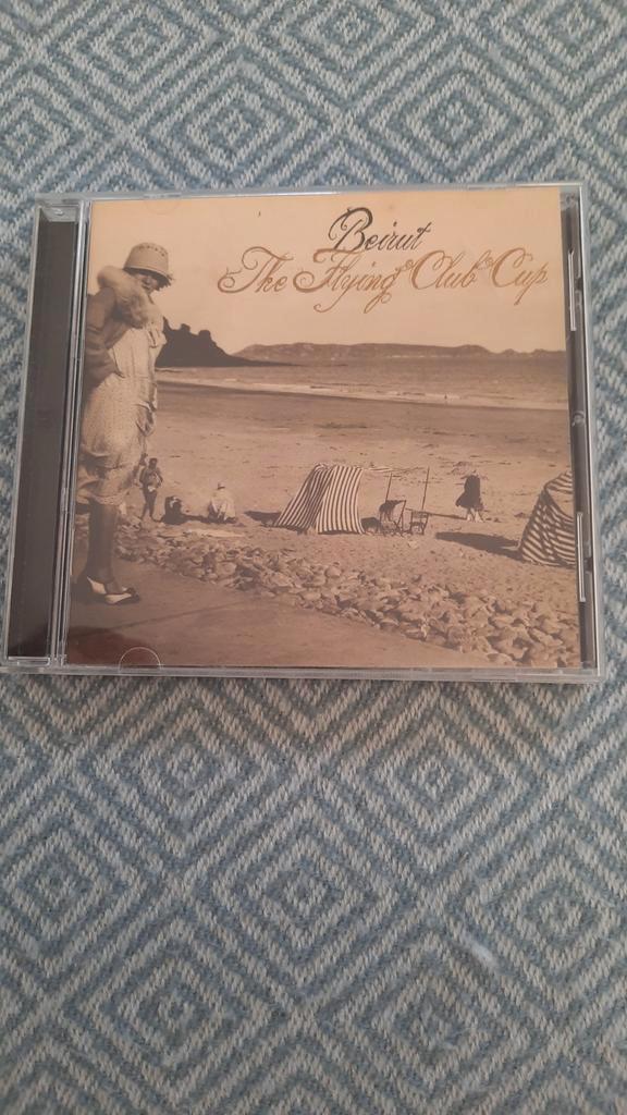CD BEIRUT The flying club cap, Cd's en Dvd's, Cd's | Pop, Zo goed als nieuw, 2000 tot heden, Ophalen of Verzenden