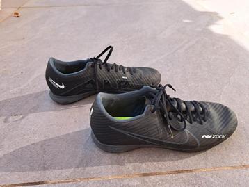 Chaussures de football en salle Nike Mercurial
