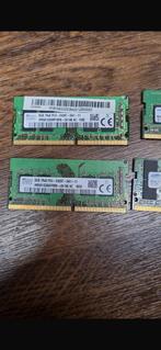 Ram memories 1x16gb DDR4 3x8gb DDR4, Informatique & Logiciels, Mémoire RAM, Enlèvement ou Envoi