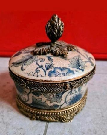 Jarre rococo ancienne Russie, Enlèvement ou Envoi