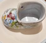 Petit chausson en porcelaine signée, Enlèvement ou Envoi