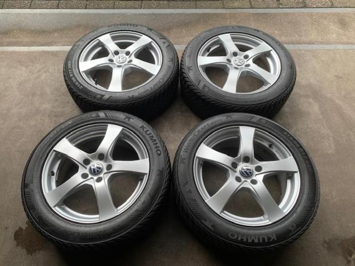 VW PASSAT T-ROC CADDY VELGEN + WINTERBANDEN 215 55 R17, Auto diversen, Dakkoffers, Zo goed als nieuw, Ophalen of Verzenden