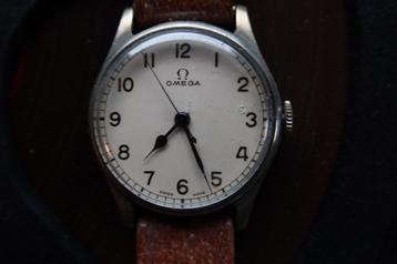 Omega 1943 WW2 Navy pilot's watch beschikbaar voor biedingen