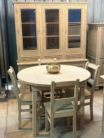  tafel geaerogumd eikenhout met geïntegreerd verlengstuk  beschikbaar voor biedingen