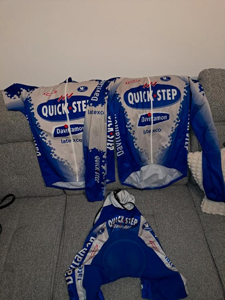 Quick-Step Davitamon Vermarc Wielerset (zeldzaam), Sports & Fitness, Cyclisme, Comme neuf, Vêtements, Enlèvement