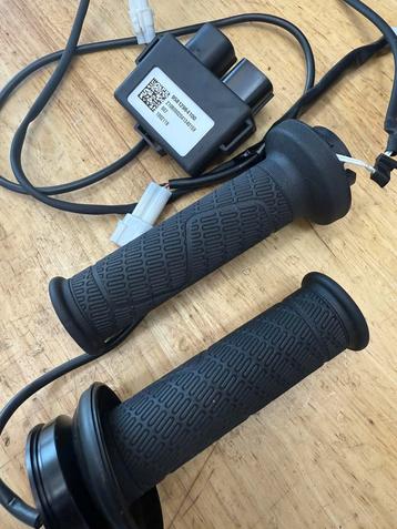 KTM Powerpart Heated grips duke 890 990 1290 beschikbaar voor biedingen