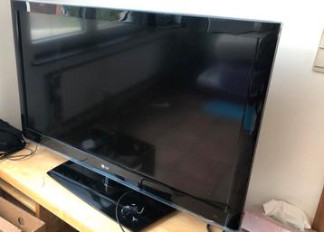 Tv LED LG 47 inch beschikbaar voor biedingen