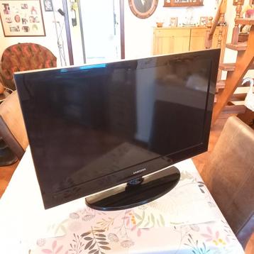 Samsung 32 inch LCD televisie TV
