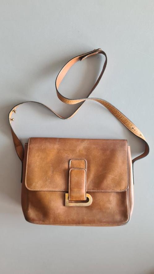 Delvaux Le Poirier uit 1984, Handtassen en Accessoires, Tassen | Schoudertassen, Gebruikt, Ophalen of Verzenden