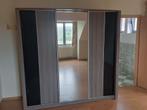 Armoire-penderie, 3 portes à glissière + miroir - GRATUIT, Huis en Inrichting, Kasten | Kleerkasten, Ophalen, Gebruikt, 200 cm of meer