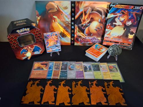 Charizard collectie met leuke extra's., Hobby en Vrije tijd, Verzamelkaartspellen | Pokémon, Zo goed als nieuw, Ophalen of Verzenden