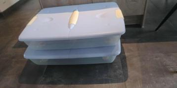 2 Boites de rangements sur roulettes beschikbaar voor biedingen