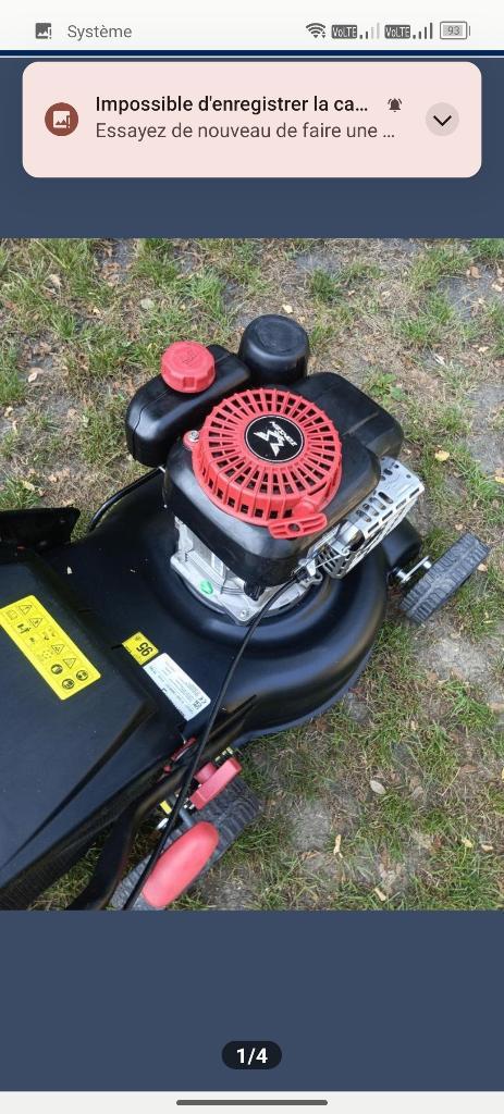 Petite tondeuse non tracte quasi neuve, Jardin & Terrasse, Tondeuses à gazon, Comme neuf, Tondeuses à gazon à essence, 40 à 49 cm