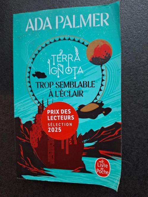 Ada Palmer Terra Ignota - trop semblable à l'éclair, Boeken, Detectives, Gelezen, Ophalen