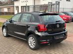 VW Polo 1.2 TSI BlueMotion Lounge - 90PK - Navi - Cruise, Voorwielaandrijving, 4 deurs, Stof, Euro 6