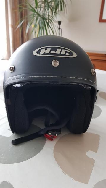 Helm HJC M: XS beschikbaar voor biedingen