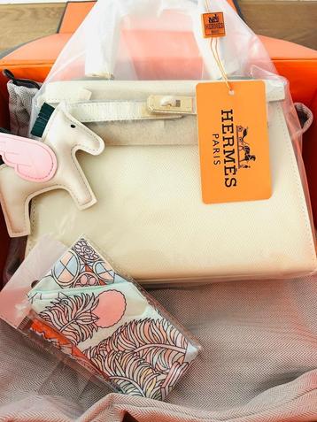 Hermes Mini Kelly beschikbaar voor biedingen