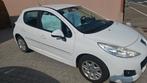 Peugeot 207 2013, Auto's, Peugeot, Euro 5, Zwart, Wit, Handgeschakeld