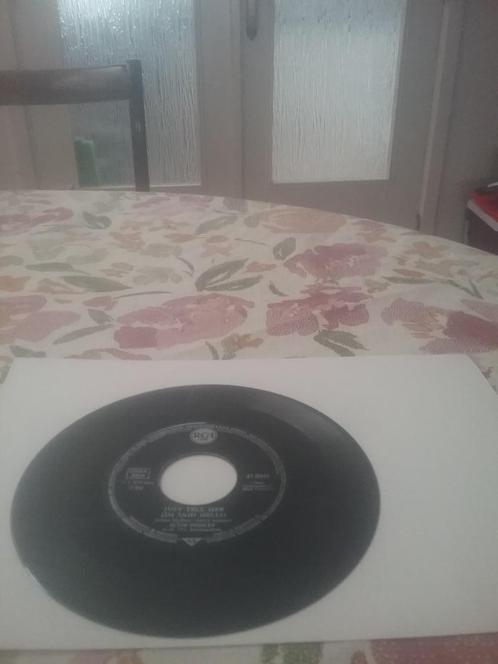 6 singels 45 t Elvis Presley, Cd's en Dvd's, Vinyl | Rock, Gebruikt, Overige genres, Overige formaten, Verzenden