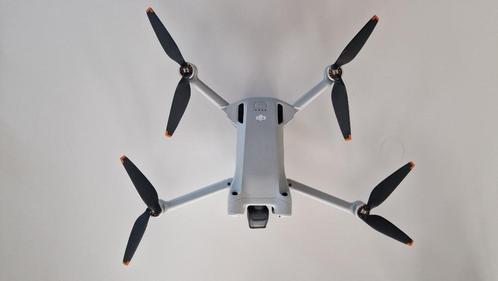 DJI Mini 3 Pro Fly More Combo + Smart Controller, Audio, Tv en Foto, Drones, Zo goed als nieuw, Drone met camera, Ophalen of Verzenden