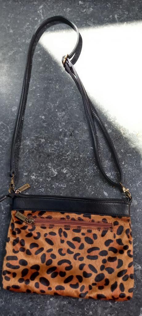 fluwelen handtasje met tijgermotief Mandoline, Handtassen en Accessoires, Tassen | Damestassen, Zo goed als nieuw, Avondtasje