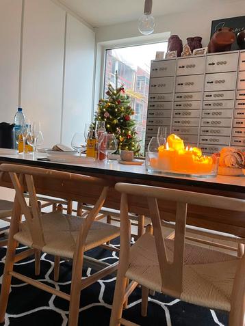 Echte kloostertafel: beschikbaar voor biedingen