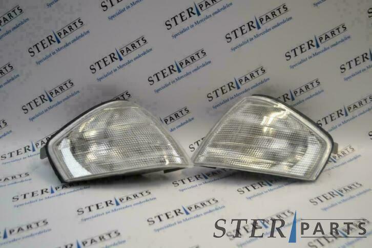 Witte knipperlichten voor een Mercedes-Benz SL-klasse R129, Autos : Pièces & Accessoires, Éclairage, Mercedes-Benz, Neuf, Enlèvement ou Envoi