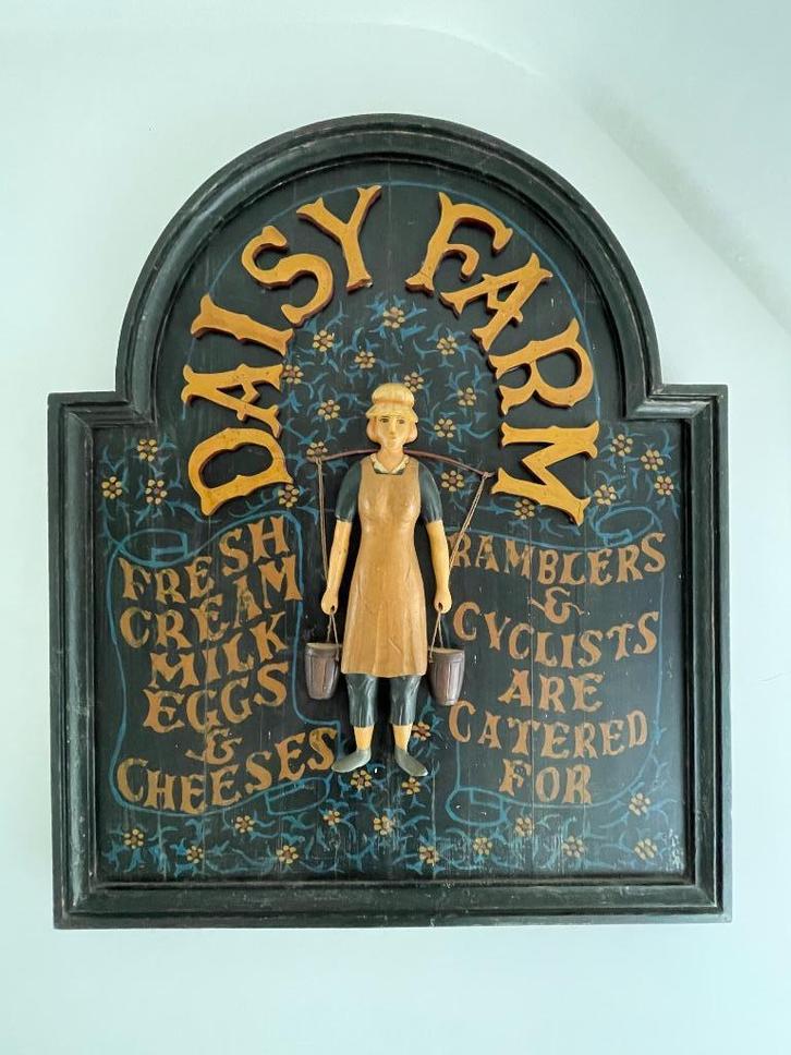 Houten reclamebord Daisy Farm 3D, Antiek en Kunst, Curiosa en Brocante, Ophalen