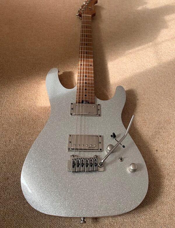 Harley Benton Pro Series Fusion II HH Silver Sparkle, Muziek en Instrumenten, Snaarinstrumenten | Gitaren | Elektrisch, Zo goed als nieuw