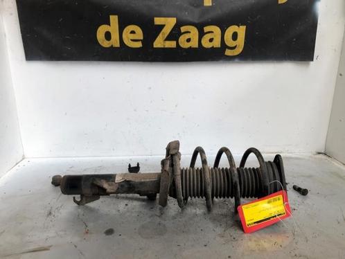 Schokdemperpoot rechts-voor van een Volvo V50, Auto-onderdelen, Ophanging en Onderstel, Volvo, Gebruikt, 3 maanden garantie, Ophalen of Verzenden