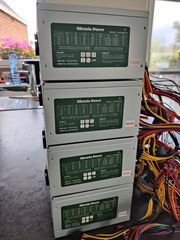 Lot 10x PSU - 4x 600w - 6x 450w beschikbaar voor biedingen