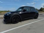 Mini cooper s, jcw trim, uitzonderlijk weinig km 17.000, Auto's, 198 cc, Alcantara, Zwart, 5 zetels