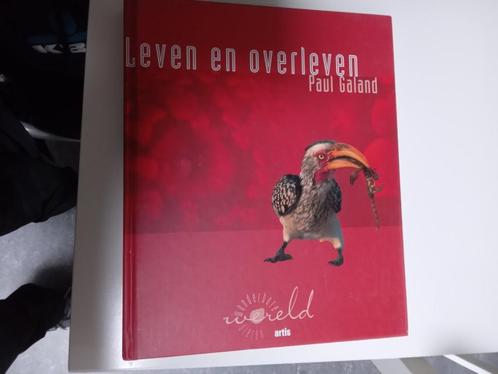 artis-historia wondere wereld leven en overleven, Boeken, Prentenboeken en Plaatjesalbums, Zo goed als nieuw, Plaatjesalbum, Ophalen of Verzenden