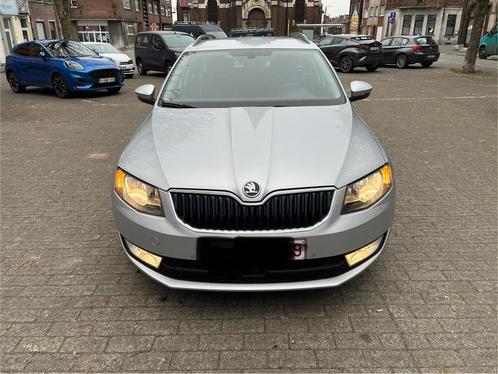 Skoda Octavia klaar voor registratie, Auto's, Skoda, Bedrijf, Octavia, ABS, Adaptieve lichten, Adaptive Cruise Control, Airbags