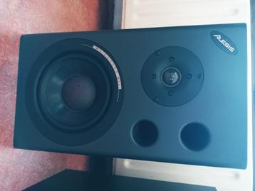 Monitoren Alesis mk2 active, Musique & Instruments, Enlèvement ou Envoi, Comme neuf