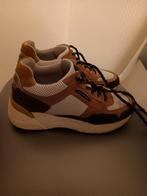 Nieuwe baskets maat 38 ., Ophalen