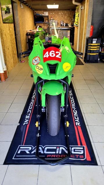 ZX-10 RR 2018 - pas tot circuitmotor omgebouwd beschikbaar voor biedingen