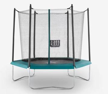 Decathlon 6-hoekige trampoline 240 + veiligheidsnet + ladder beschikbaar voor biedingen