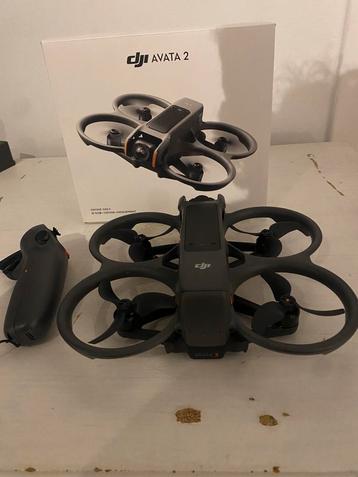 Drone DJI avata 2 + Goggles + radiocommande RC 3, Enlèvement ou Envoi, Comme neuf
