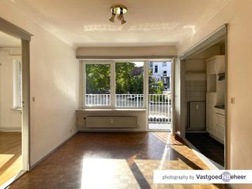 Zeer gunstig gelegen appartement met terras disponible aux enchères