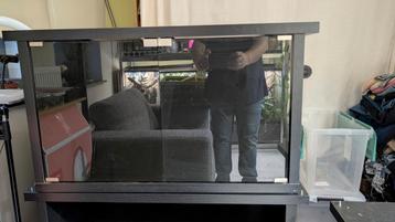 ExoTerra Cabinet beschikbaar voor biedingen