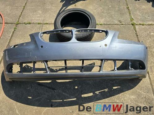 Voorbumper grijs BMW 5-serie E60 E61 51110149246, Auto-onderdelen, Carrosserie, Bumper, BMW, Voor, Gebruikt, Ophalen of Verzenden