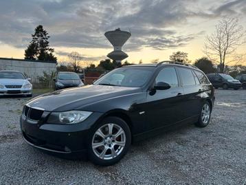 Bmw 318i Break/2008/Panoramadak/Leder/Airco/Gekeurd* 4.750€ beschikbaar voor biedingen