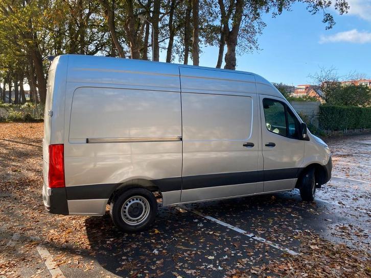 Mercedes Benz Sprinter 315 CDI L2H2 2021 Automaat, Auto's, Bestelwagens en Lichte vracht, Particulier, Achteruitrijcamera, Airbags